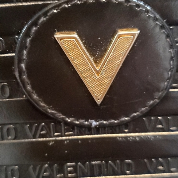Valentino Black Crossbody Bag with Gold Logo and Textured Material - Picture 6 of 7